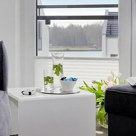 Am Yachthafen In * Peenemunde