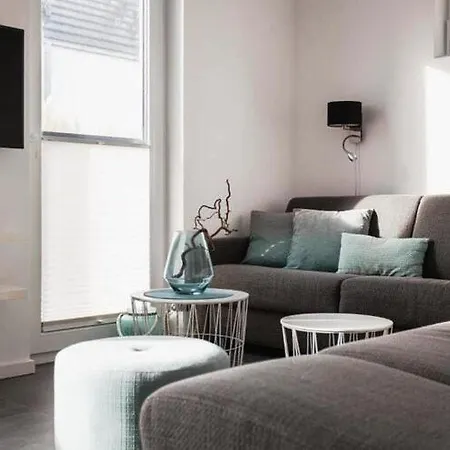 Am Yachthafen In Peenemunde